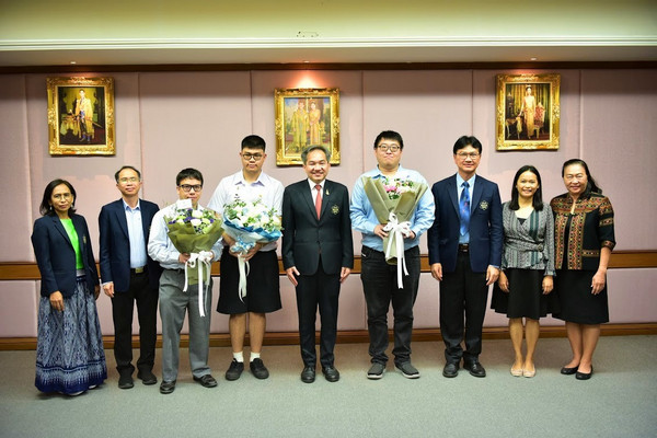 รูปประจำเรื่อง: เยาวชนไทยเก่งทุน พสวท. ชนะเลิศการประกวด YSC2021